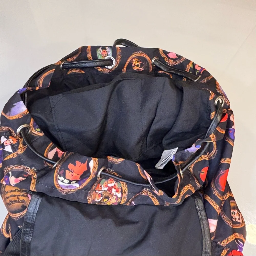 Disney Vintage Down-string Backpack with Colorful Character Cameos - Snow White - Picture 5 of 6